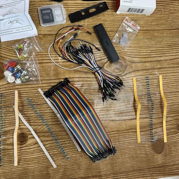 Raspberry Pi 3 Model B Starter Kit 16GB Vilros And Kuman Starter Kits - Picture 10 of 13